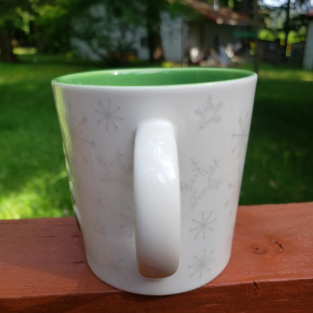 Holiday 2006 Starbucks 'Christmas Tree' Coffee Mug 17 fl oz.